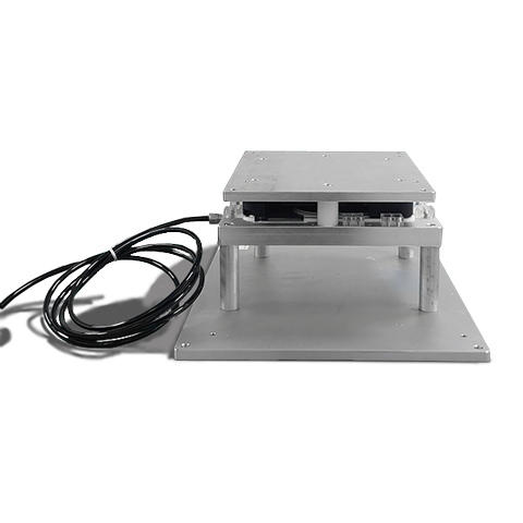 氣　動　/　氣　密　治　具